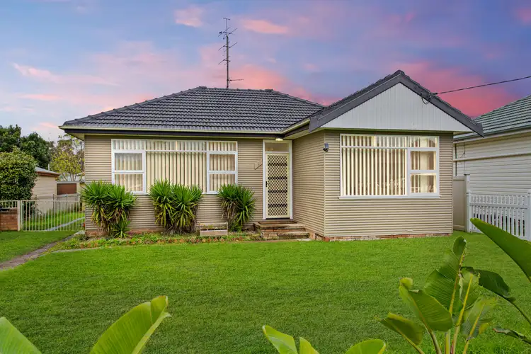 3 Lakelands Drive, Dapto NSW 2530