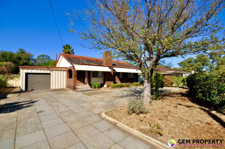 8 Leasham Court, Medina WA 6167
