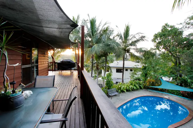 7 Coryule Place, Cannonvale QLD 4802