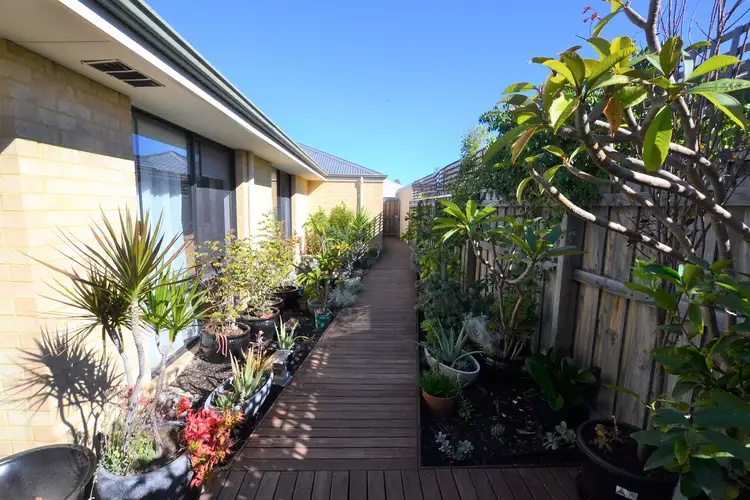 101 Lomas Circle, Ellenbrook WA 6069