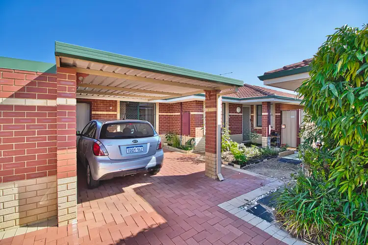 3/2 Redbud Mews, Cooloongup WA 6168