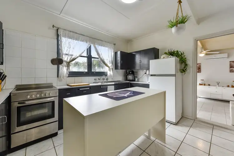 Fourth view of Homely house listing, 239 Marine Parade, Kingston Se SA 5275