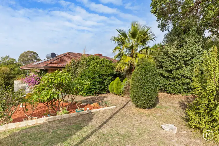 1 Braydon Road, Attadale WA 6156