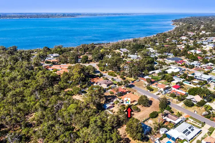 Second view of Homely house listing, 6 Mulberry Close, Bouvard WA 6211