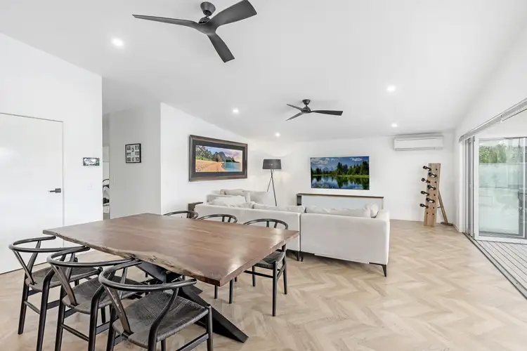 Fifth view of Homely house listing, 2 San Michele Court, Broadbeach Waters QLD 4218