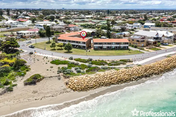 8/154-156 Arcadia Drive, Shoalwater WA 6169