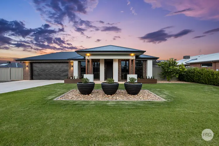 16 Oakridge Drive, Huntly VIC 3551