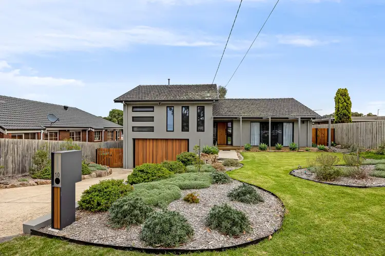 10 Kendall Crt, Rosebud VIC 3939