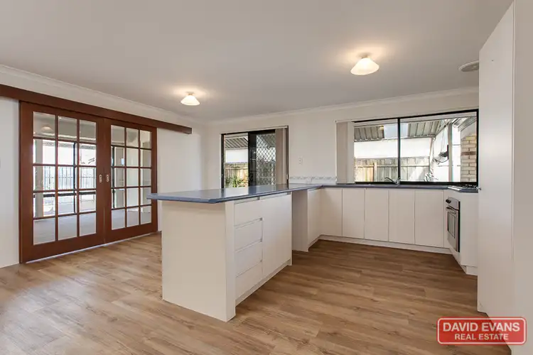 65 Ritchie Drive, Rockingham WA 6168