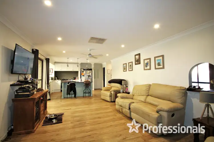 45 Paris Road, Australind WA 6233