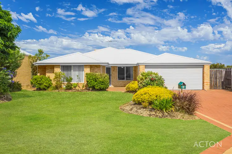 8 The Ridge, Halls Head WA 6210