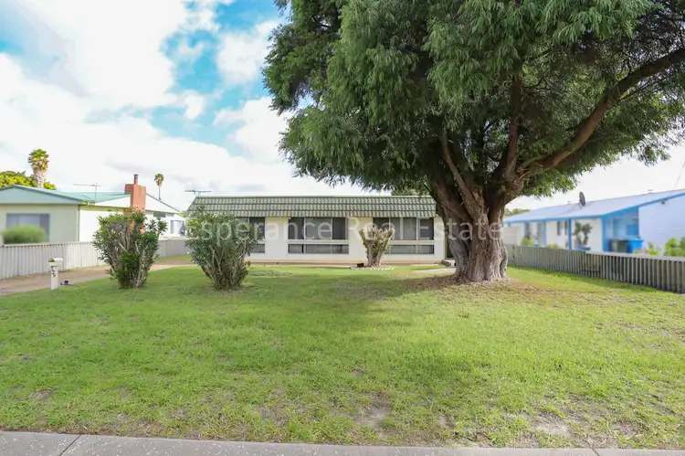 129 Burton Road, Castletown WA 6450