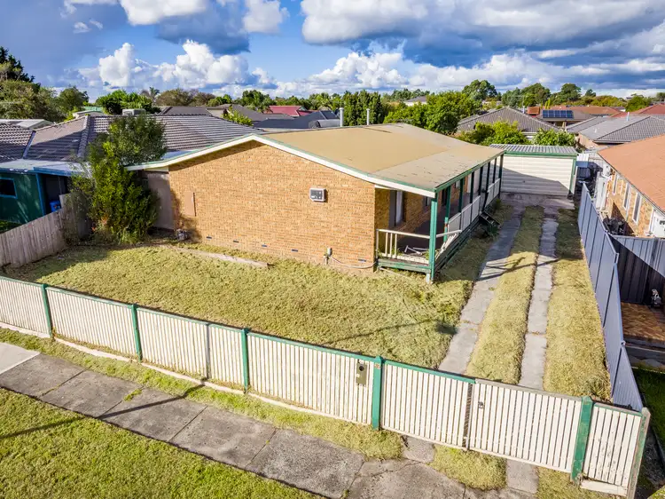 36 Josephine Avenue, Cranbourne North VIC 3977