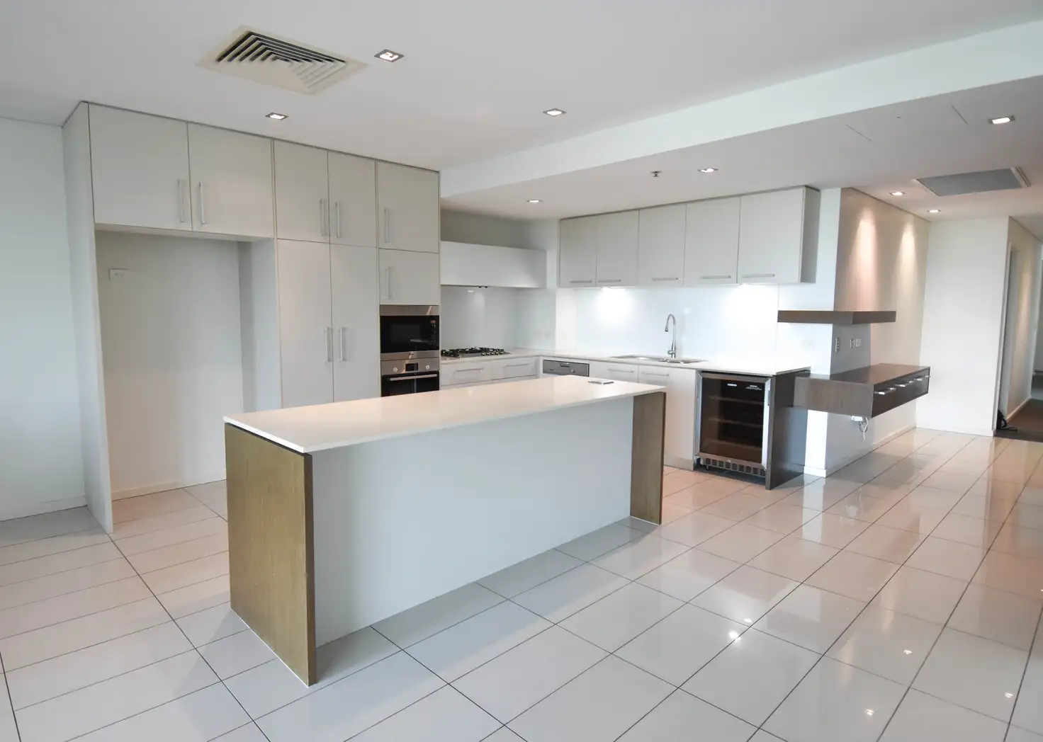 Main view of Homely apartment listing, 406/130 Esplanade, Darwin City NT 800