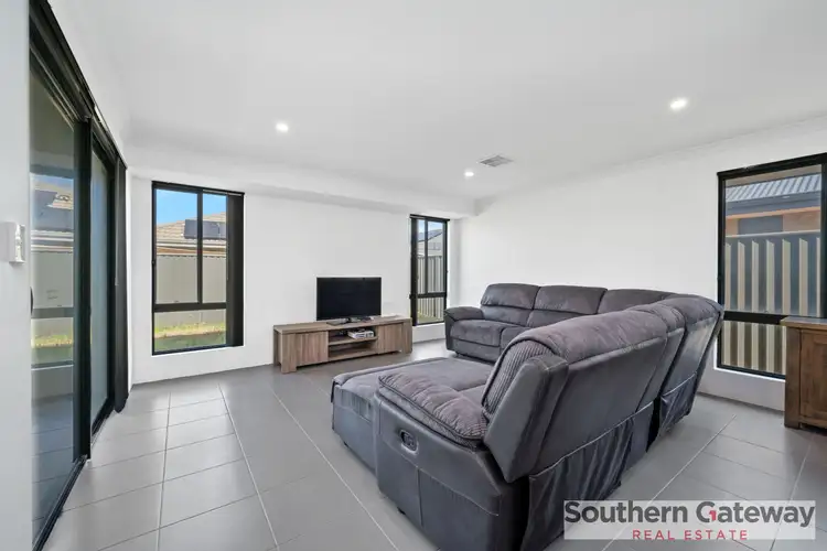 Sixth view of Homely house listing, 10 Buffalo Street, Baldivis WA 6171