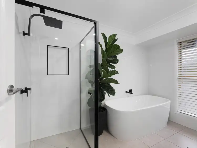 Sixth view of Homely house listing, 17 Jacana Crescent, Flinders View QLD 4305