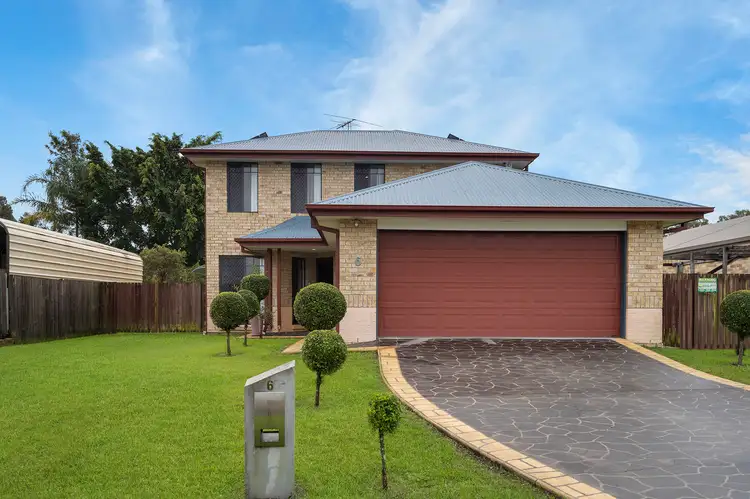 6 Lake Cooloola Court