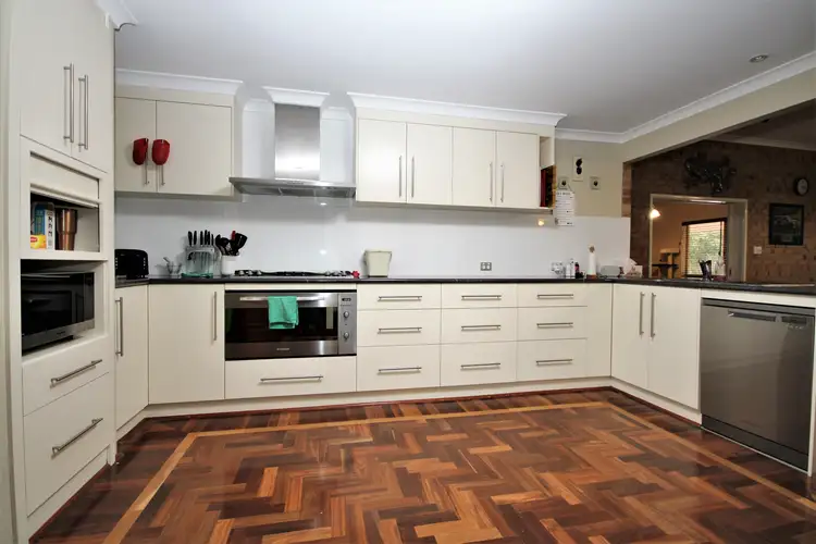 Fourth view of Homely house listing, 8 Gulf Way, Leschenault WA 6233