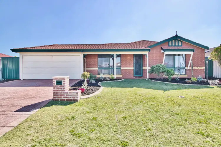 4 Zedora Loop, Port Kennedy WA 6172