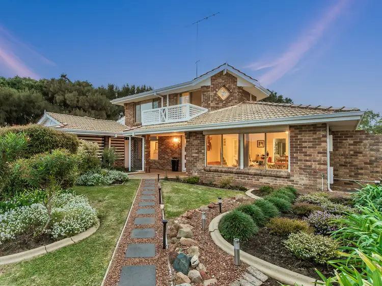 39 St Andrews Loop, Cooloongup WA 6168