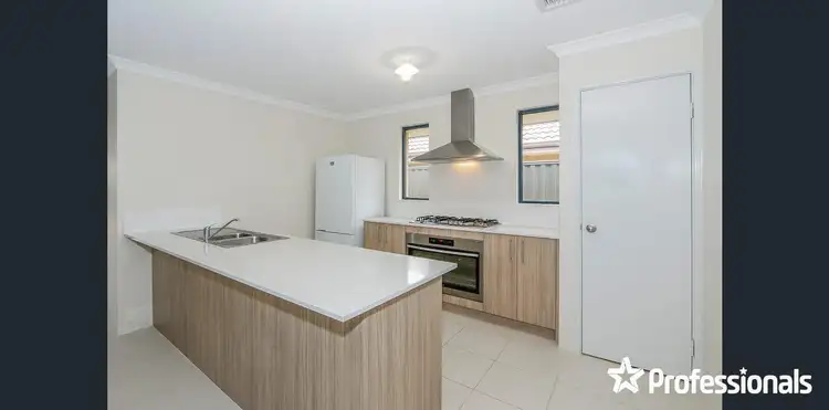 Fifth view of Homely house listing, 86 Markwell Avenue, Haynes WA 6112