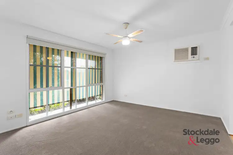 Second view of Homely house listing, 4 Cantle Close, Pakenham VIC 3810