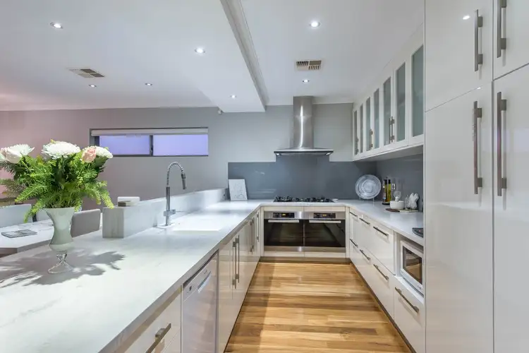 Sixth view of Homely house listing, 6 Sulman Avenue, Salter Point WA 6152