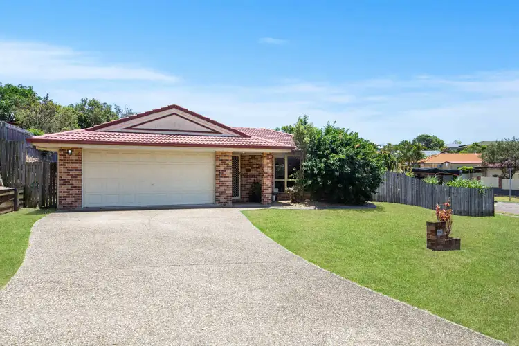 Fourth view of Homely house listing, 2 Violin Place, Arana Hills QLD 4054