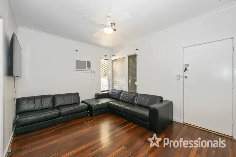 Sixth view of Homely semi-detached listing, 648 Wanneroo Road, Balga WA 6061