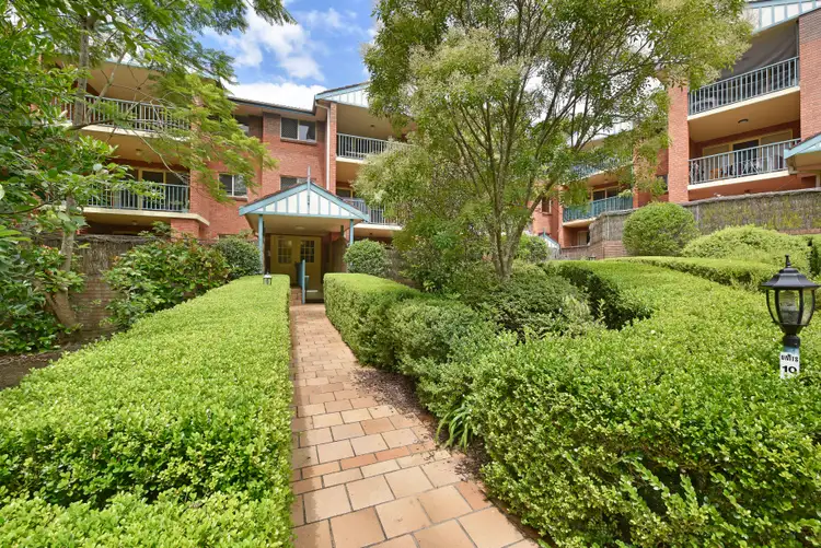 14/8-12 Water Street, Hornsby NSW 2077