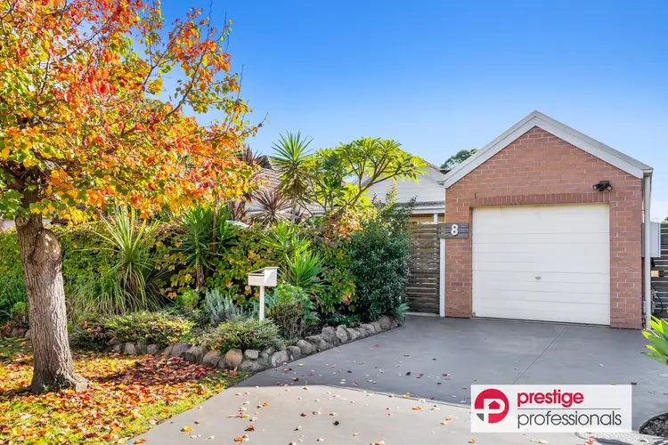 8 Havilah Court, Wattle Grove NSW 2173
