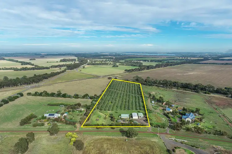 Main view of Homely house listing, 5 Christopher Court, Lismore VIC 3324