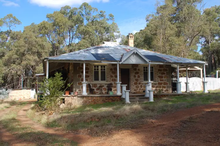 17/10 Elliott Road, Chidlow WA 6556