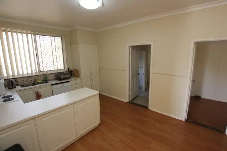 Sixth view of Homely house listing, 85 Endersbee Street, Merredin WA 6415