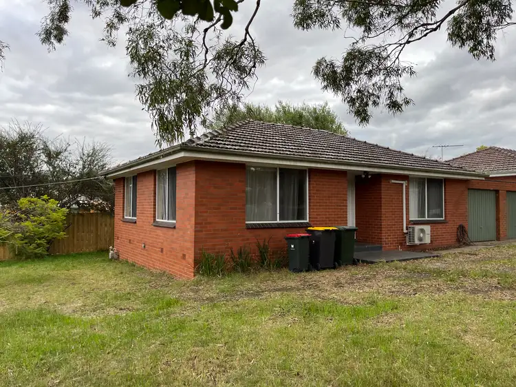 Main view of Homely house listing, 1/1 Salisbury Court, Glen Waverley VIC 3150