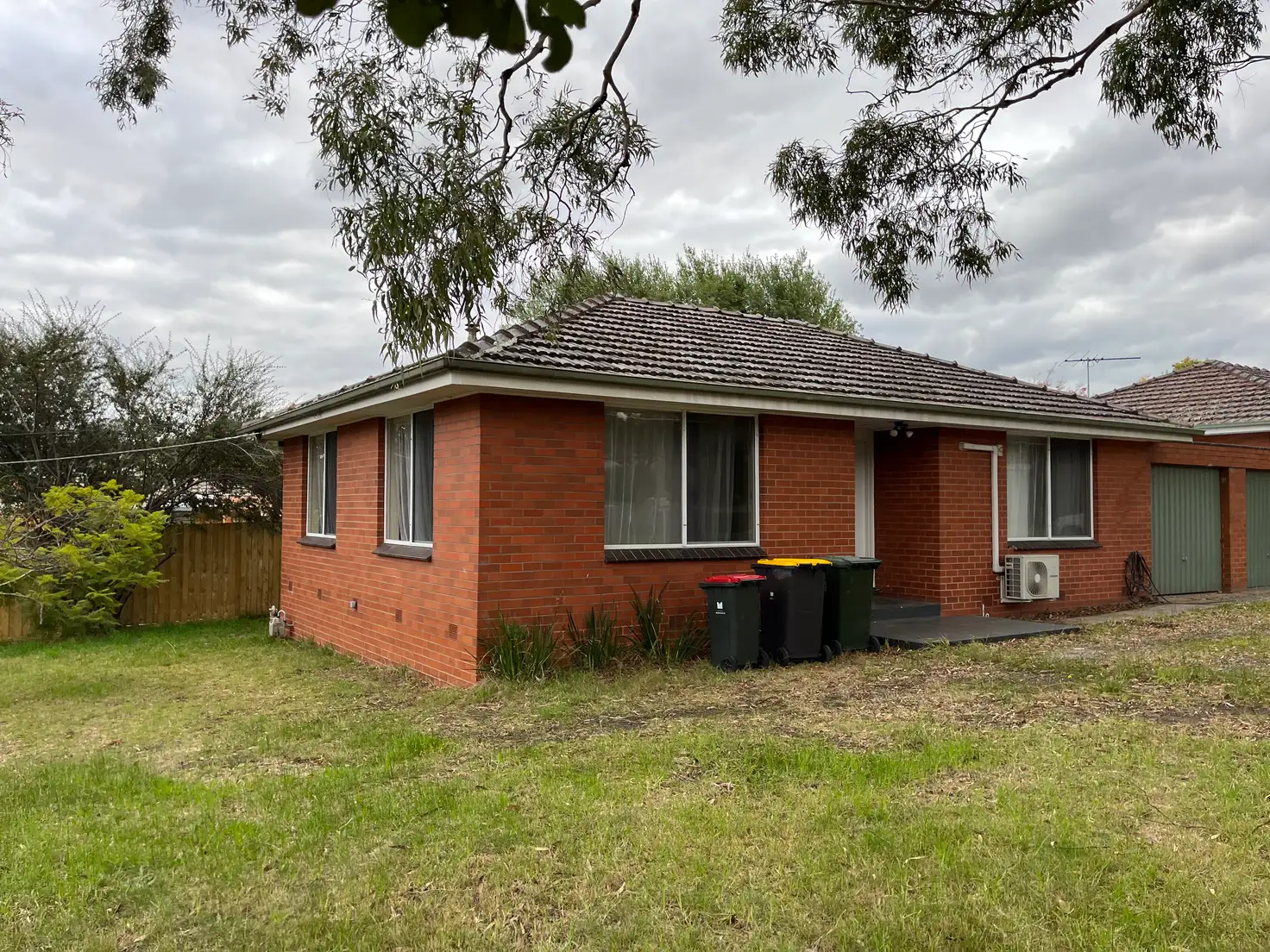 Main view of Homely house listing, 1/1 Salisbury Court, Glen Waverley VIC 3150