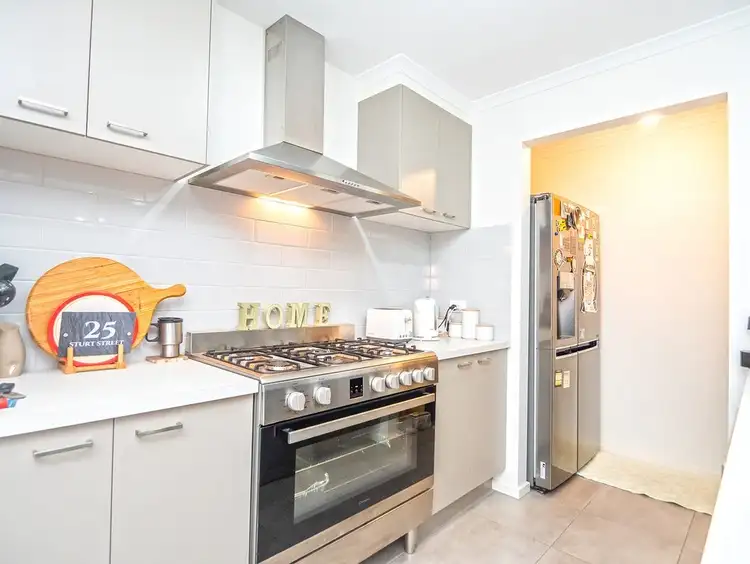 Fifth view of Homely house listing, 2 Buckingham Street, Shepparton VIC 3630