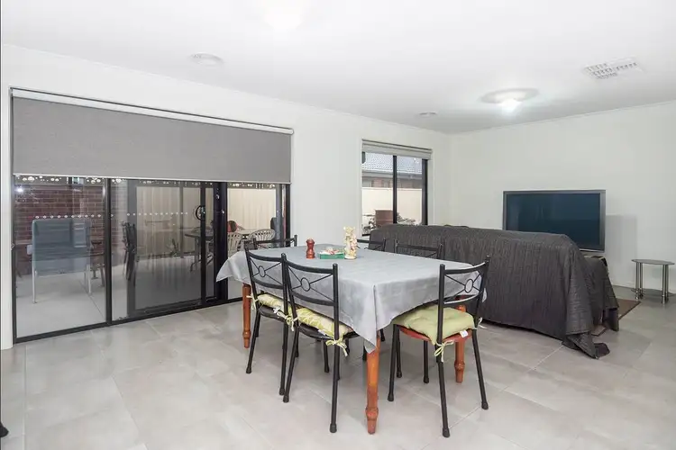 Sixth view of Homely house listing, 2 Buckingham Street, Shepparton VIC 3630