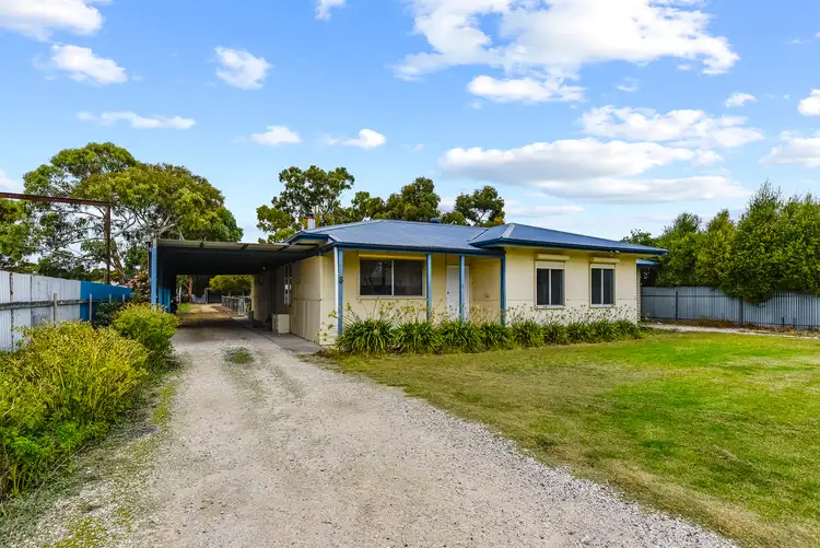 Second view of Homely house listing, 8 Davis Avenue, Keith SA 5267