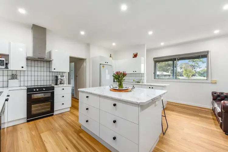 Sixth view of Homely house listing, 8 Davis Avenue, Keith SA 5267