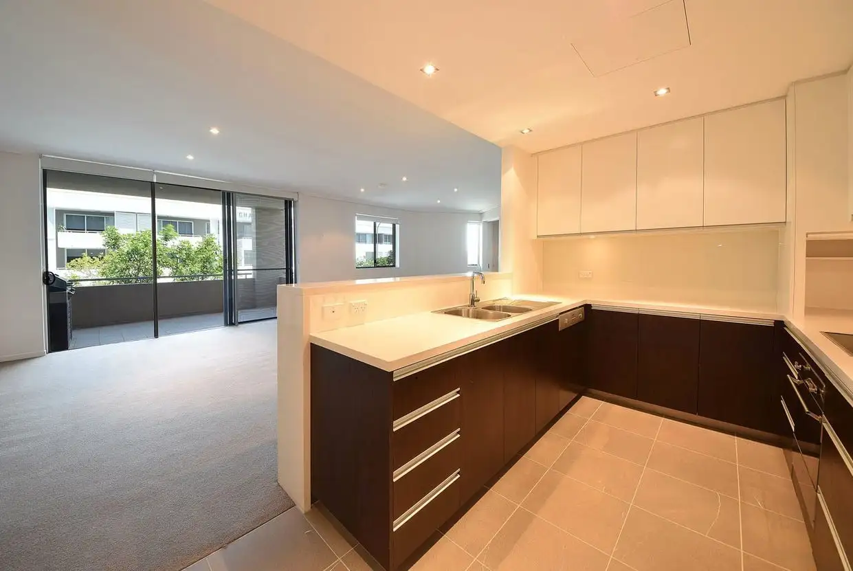 Main view of Homely unit listing, 2/226 Varsity Parade, Varsity Lakes QLD 4227