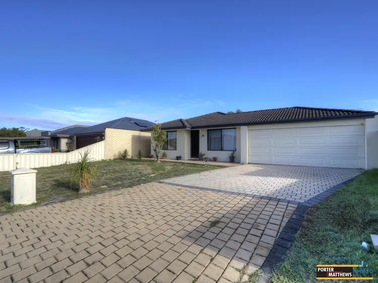 8 Kemshall Way, Maddington WA 6109
