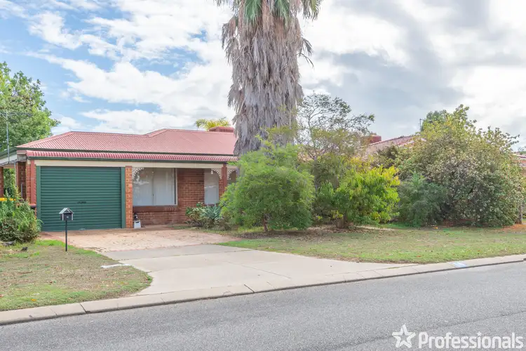 Second view of Homely house listing, 14 Eva Lynch Way, Warnbro WA 6169