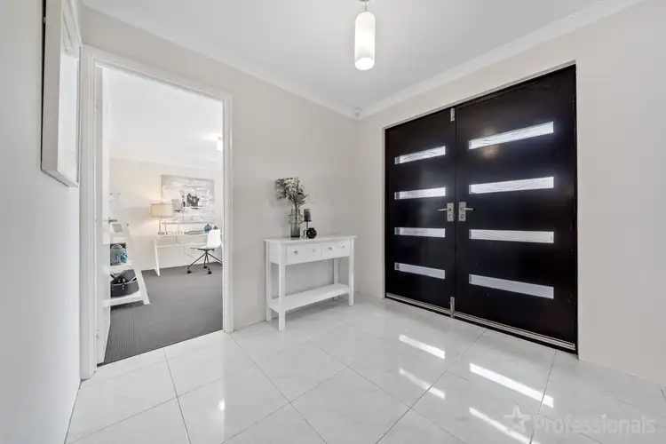 18 Marden Grange, Aveley WA 6069