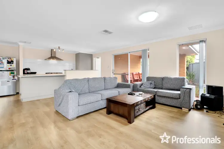 Seventh view of Homely house listing, 15 Blackall Mews, Piara Waters WA 6112