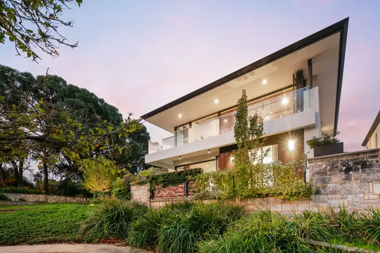 1 Pethybridge Heights, Mosman Park WA 6012