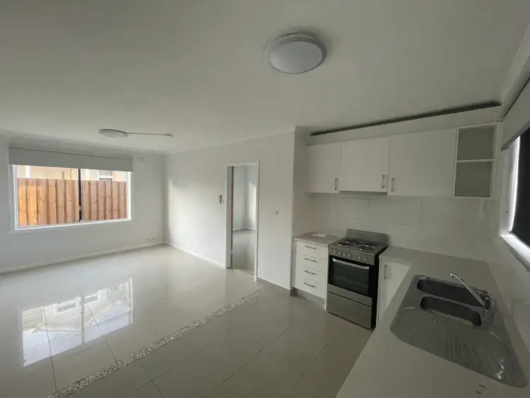 5/10 Grieve Pde, Altona VIC 3018