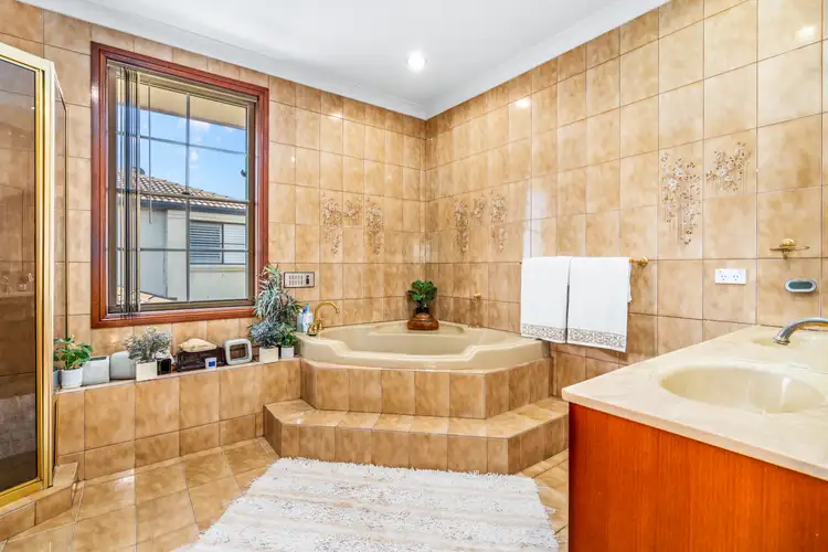 Sixth view of Homely house listing, 7 Baguette Close, Casula NSW 2170