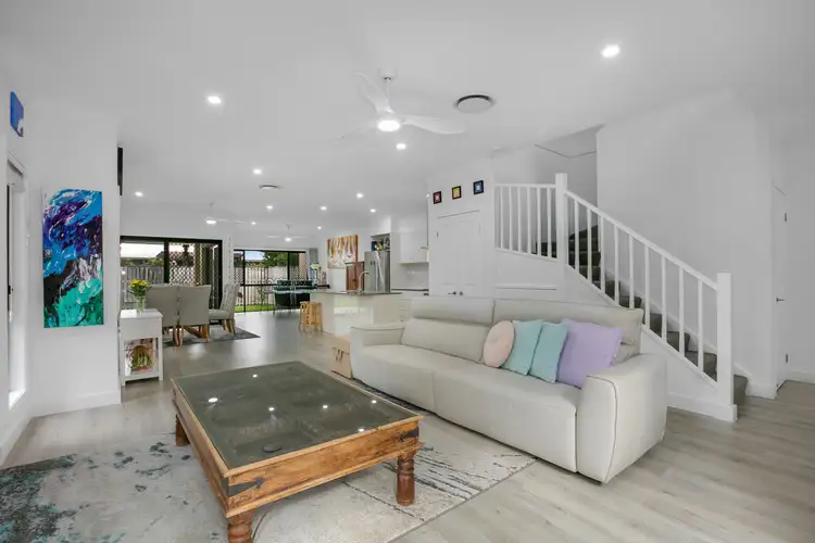 1/4 Frog Rock Crescent, Reedy Creek QLD 4227