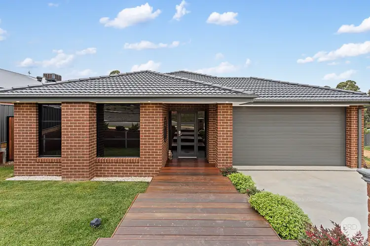 3 Hill View Court, Mckenzie Hill VIC 3451